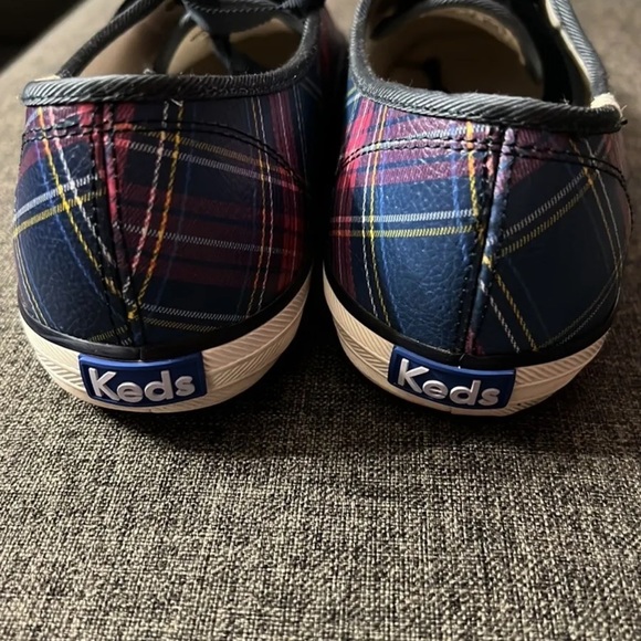 Keds Women’s Size 9 Plaid Leather Sneakers with Dream Foam Interior Cushion - Picture 12 of 13